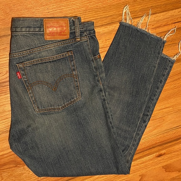 Levi’s Wedgie jeans - Picture 3 of 3